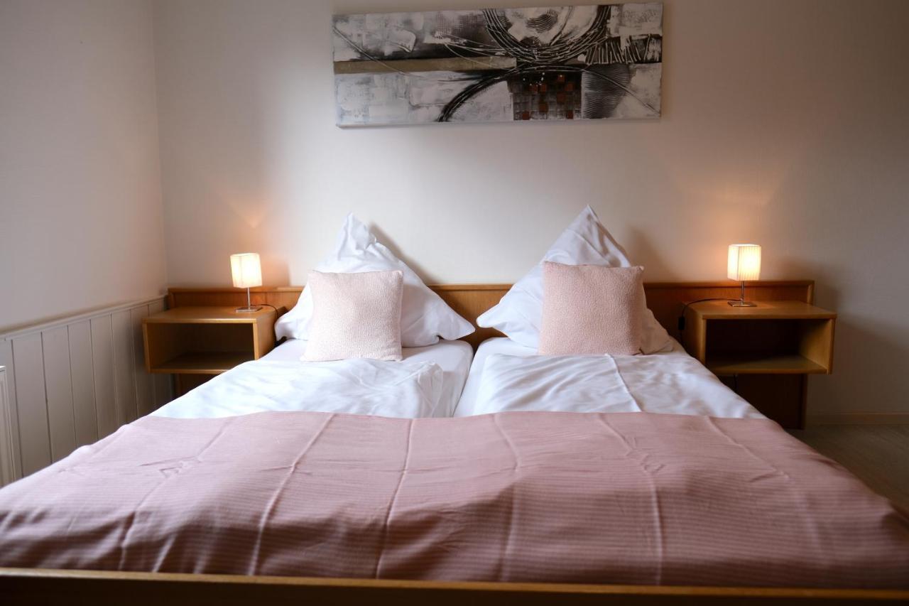 Hotel Zur Linde Salzgitter Esterno foto