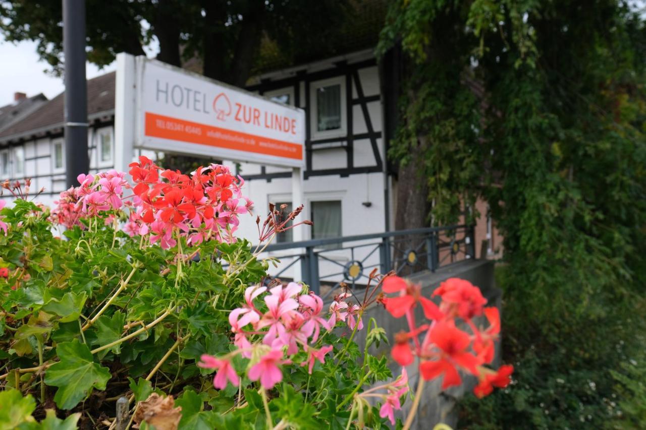 Hotel Zur Linde Salzgitter Esterno foto